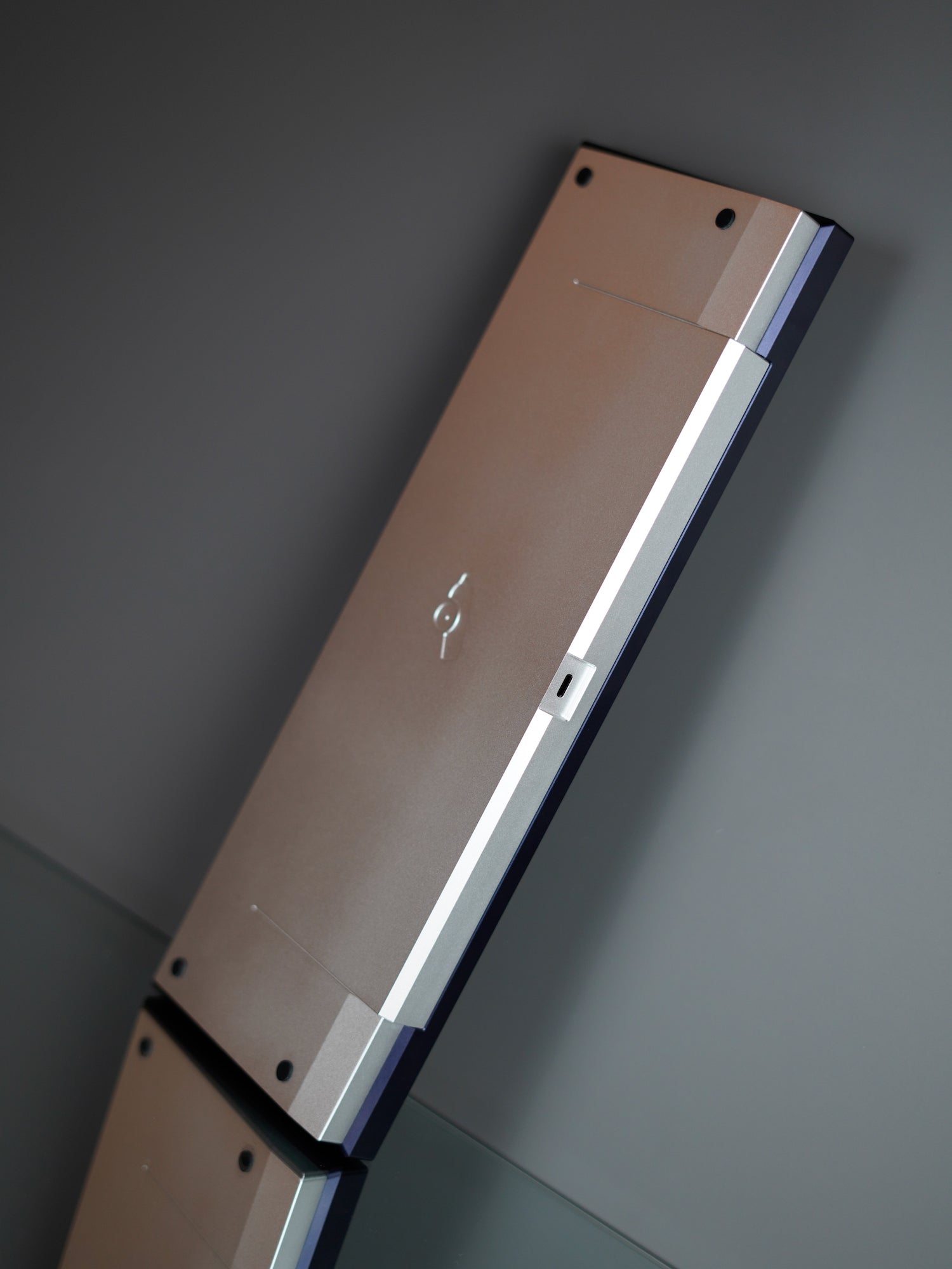 Brutal V2 1800 Keyboard with KAT Atlantis Case Bottom