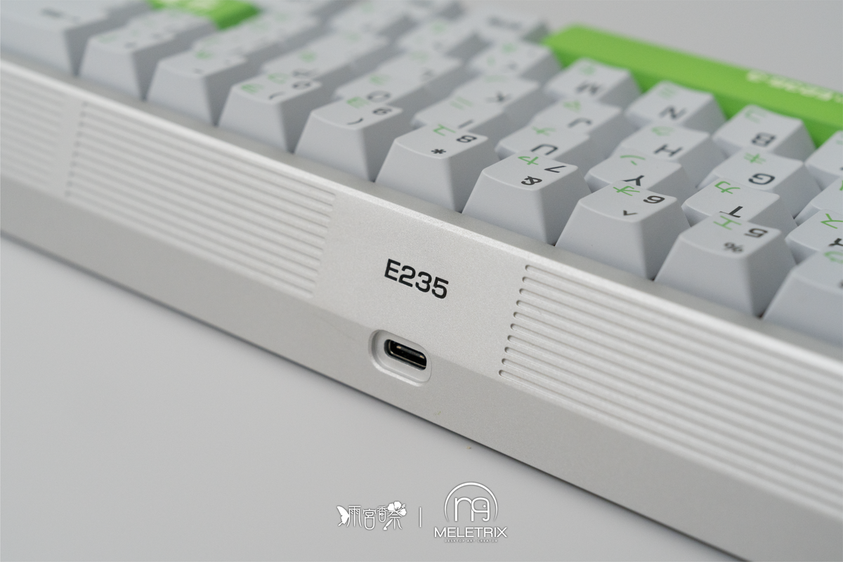 Zoom65 V2 x Yamanote Line – CannonKeys