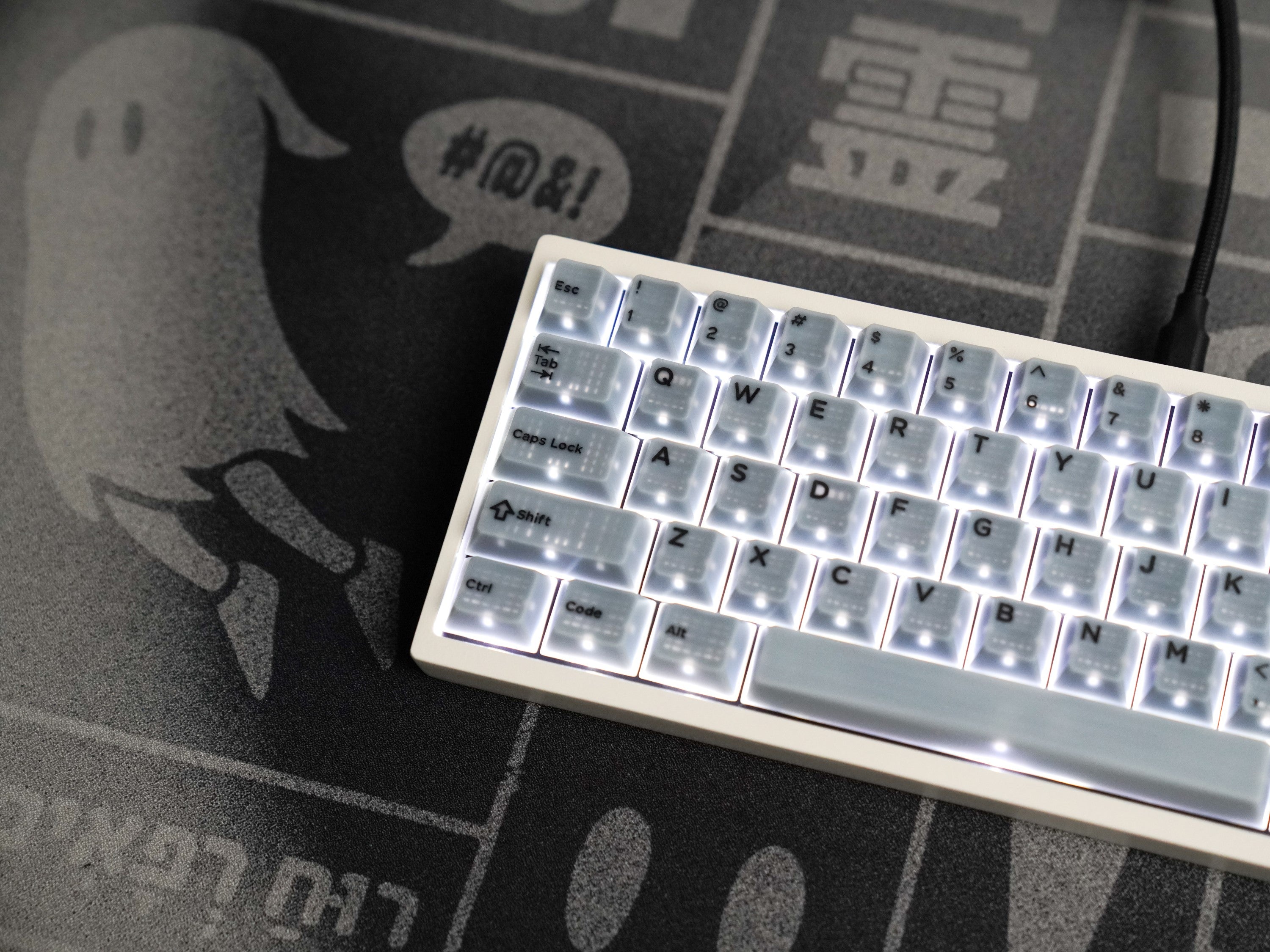 Domikey Ghost keycap Basekit + NoveltiesGMK透過ダブルショットPBT